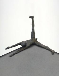 Antony Gormley - Drawn Apart