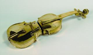 Arman Fernandez - Violin coupé