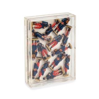 Arman - Peronne, la visite des ombres/ Accumulations des soldats 2004