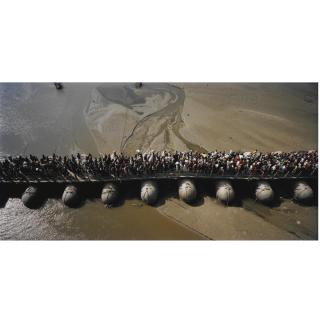 Armin Linke - Maha Kumbh Mela