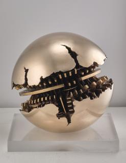 Arnaldo Pomodoro - Sfera