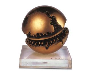 Arnaldo Pomodoro - Sfera