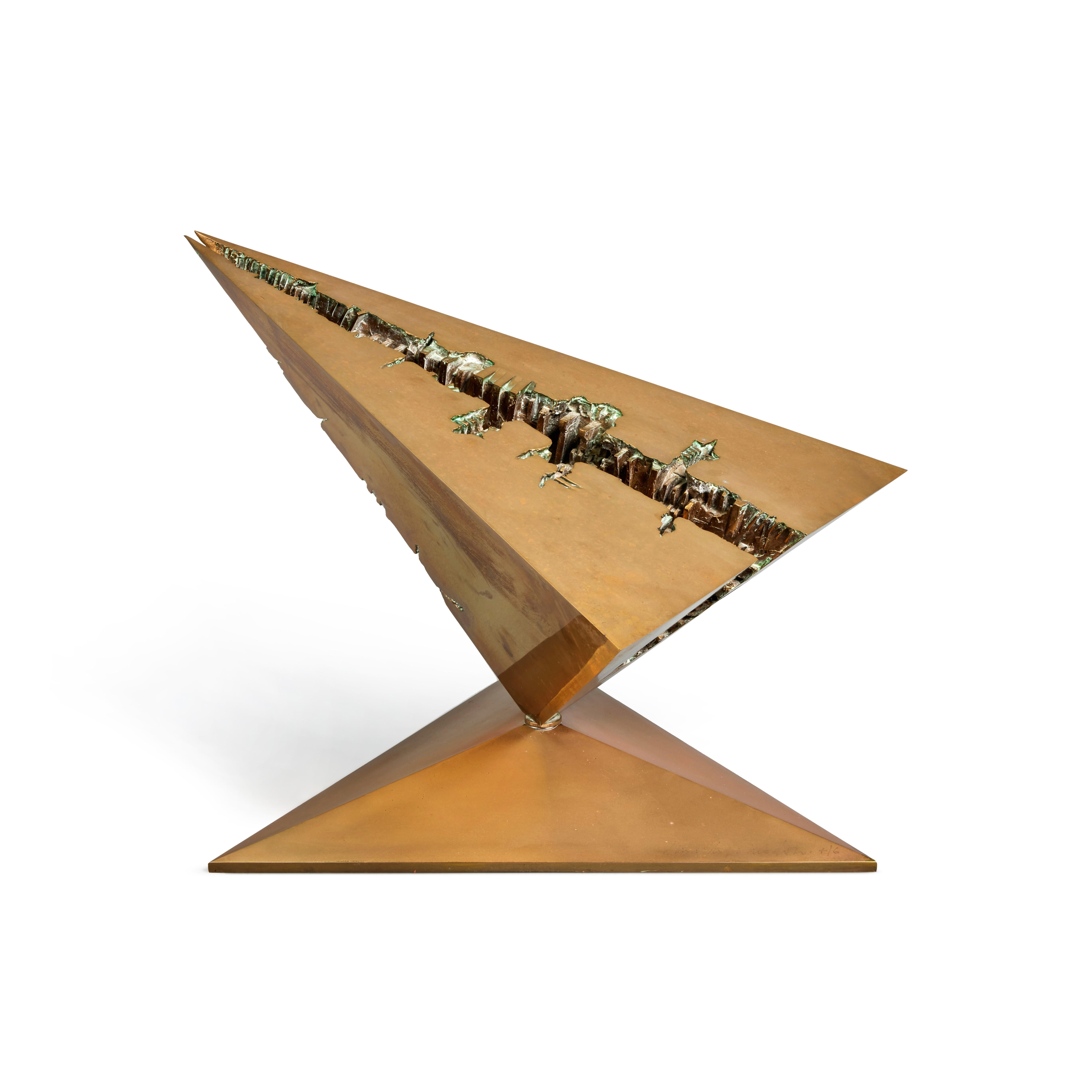Arnaldo Pomodoro - Uccello: a Brancusi