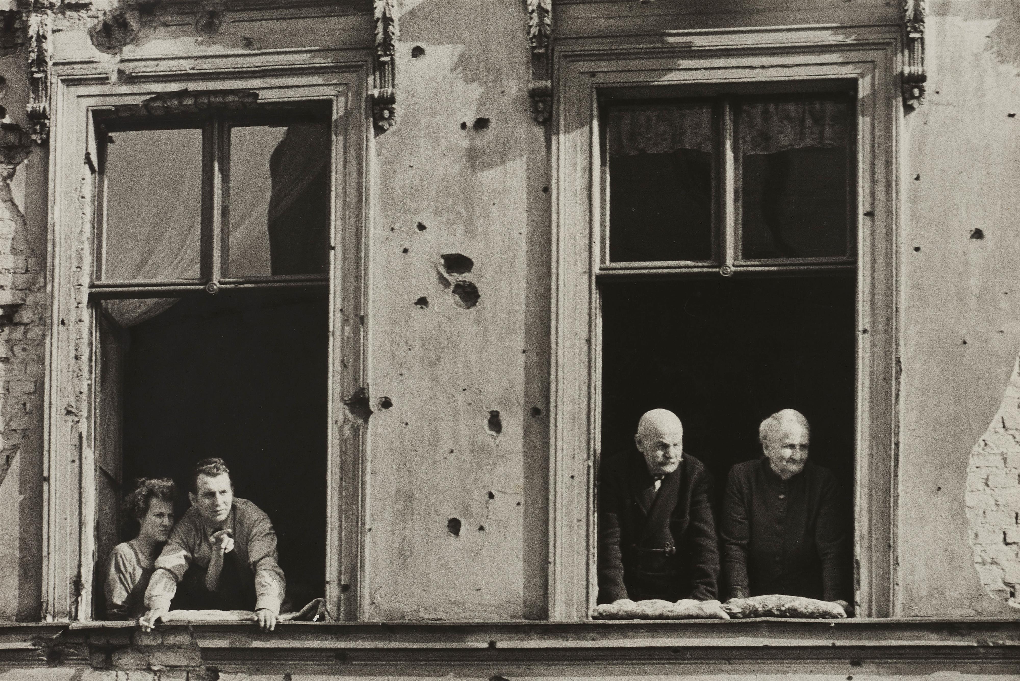 Arno Fischer - Ost-Berlin, Friedensfahrt, Prenzlauer Berg