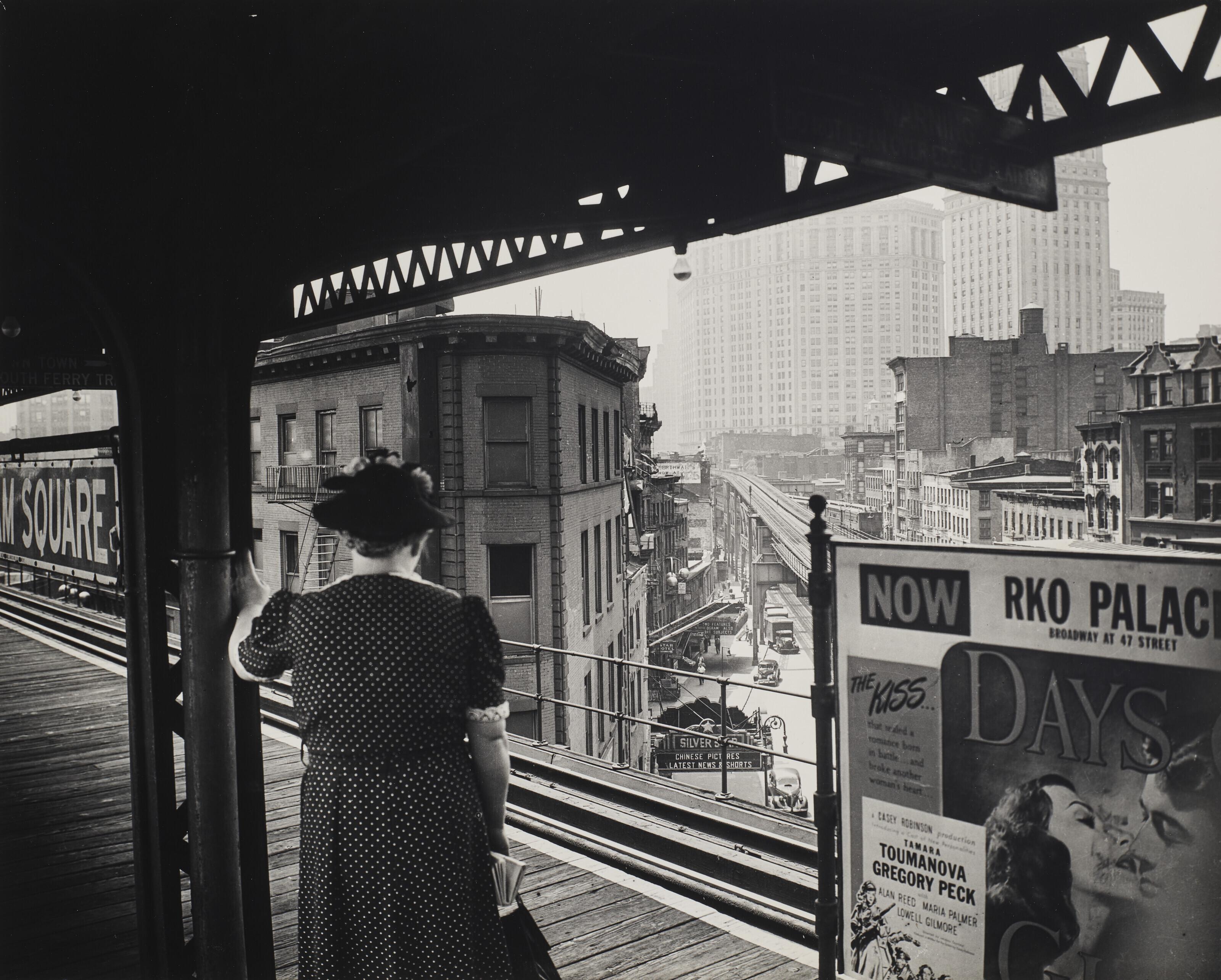 Arnold Eagle - Chatham Square Station, 1941