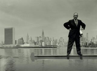 Arnold Newman - Robert Moses, New York City, from Roosevelt Island