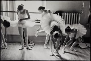Arthur Elgort - Getting Ready, Vaganova School, St. Petersburg, Russia