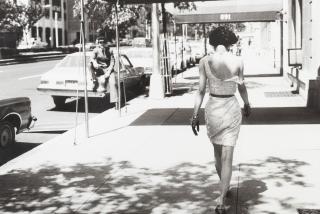 Arthur Elgort - Wendy Whitelaw on Park Avenue, 1982