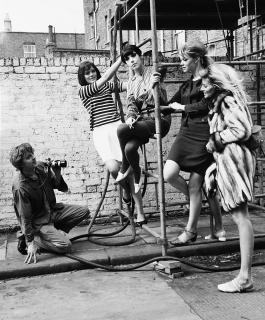 Arthur Evans - Blow Up: David Hemmings e quattro delle famose modelle 1966