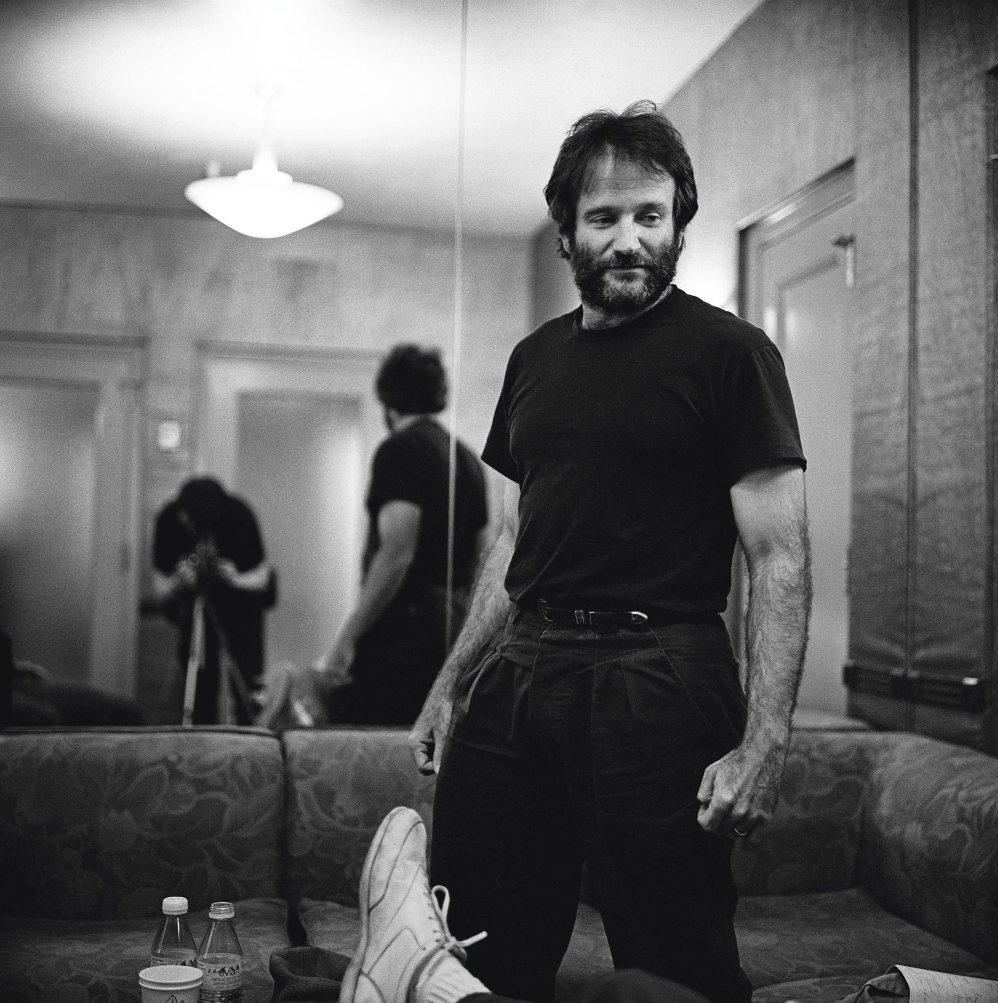 Arthur Grace - Untitled (Cover Image Of Arthur Grace\'S Robin Williams: A Singular Portrait)