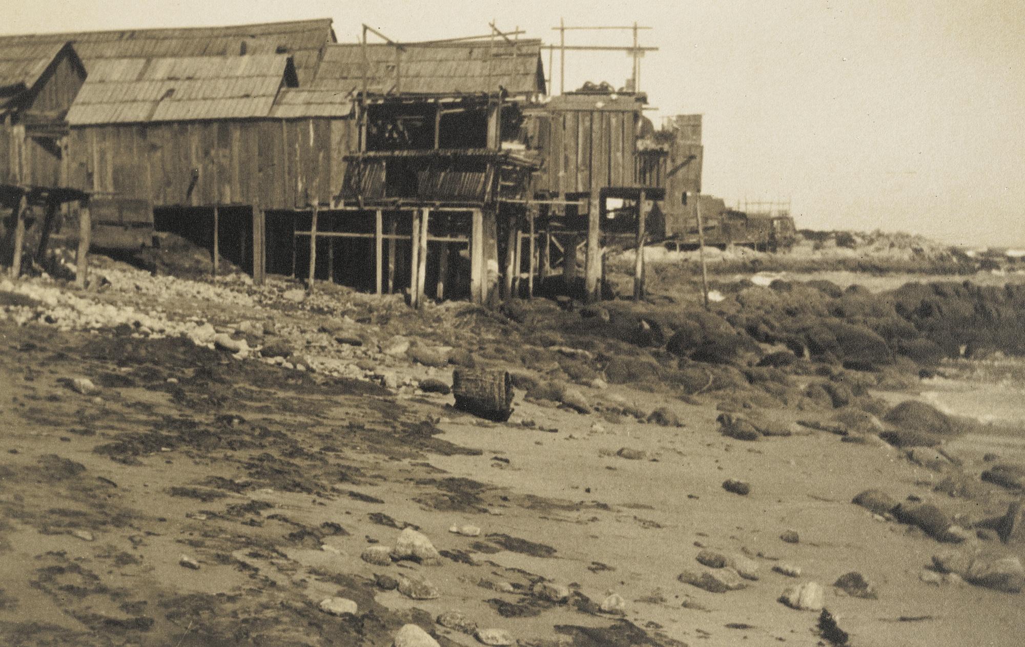 Arthur Wesley Dow - \'Chinese Fishing Village, Near Monterey\'