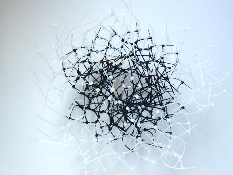 Caroline Laengerer - Delicate touch of growth