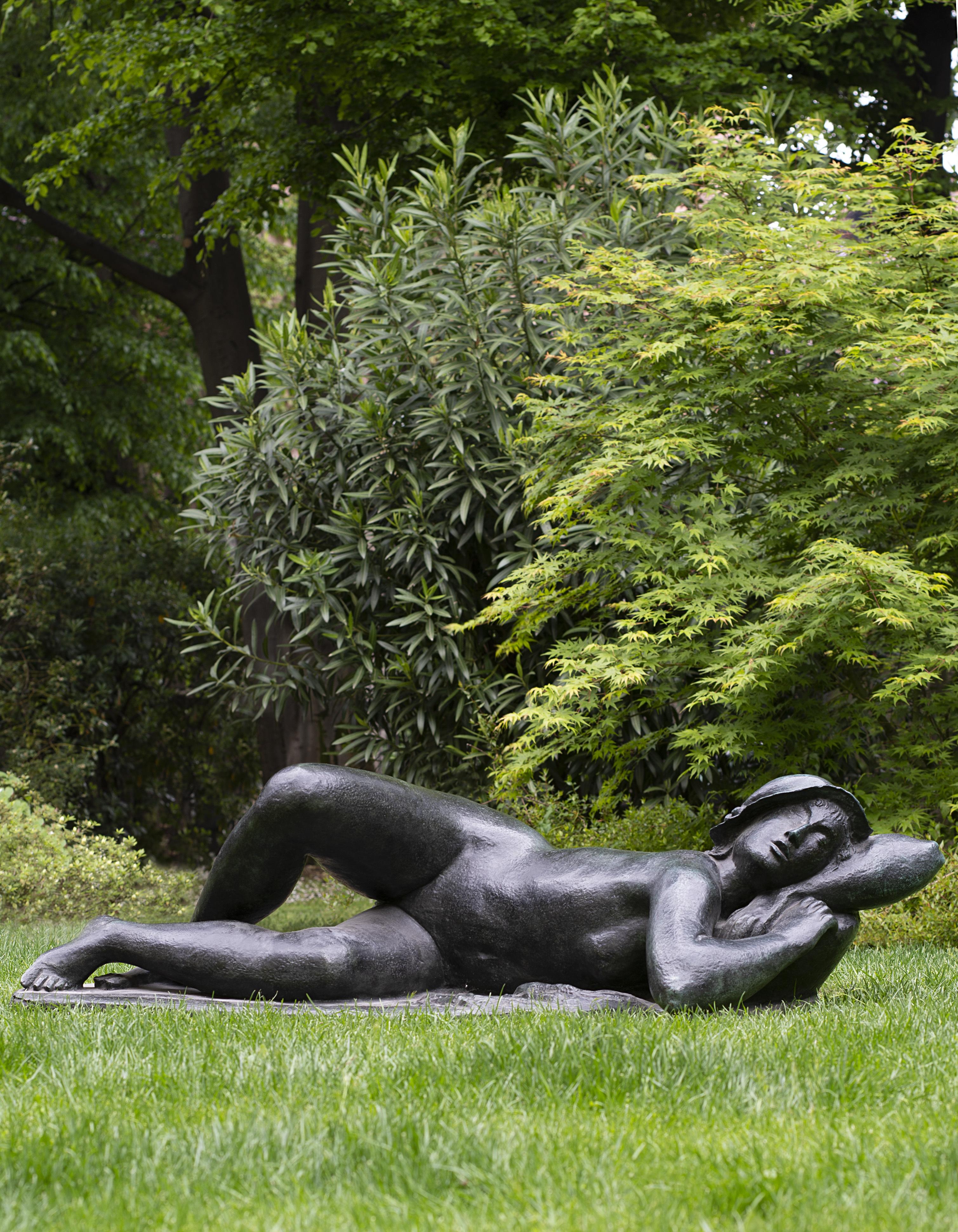 Arturo Martini - Donna al sole