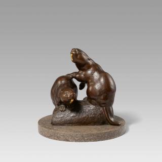 August Gaul - Zwei Biber auf einem Baumstamm.