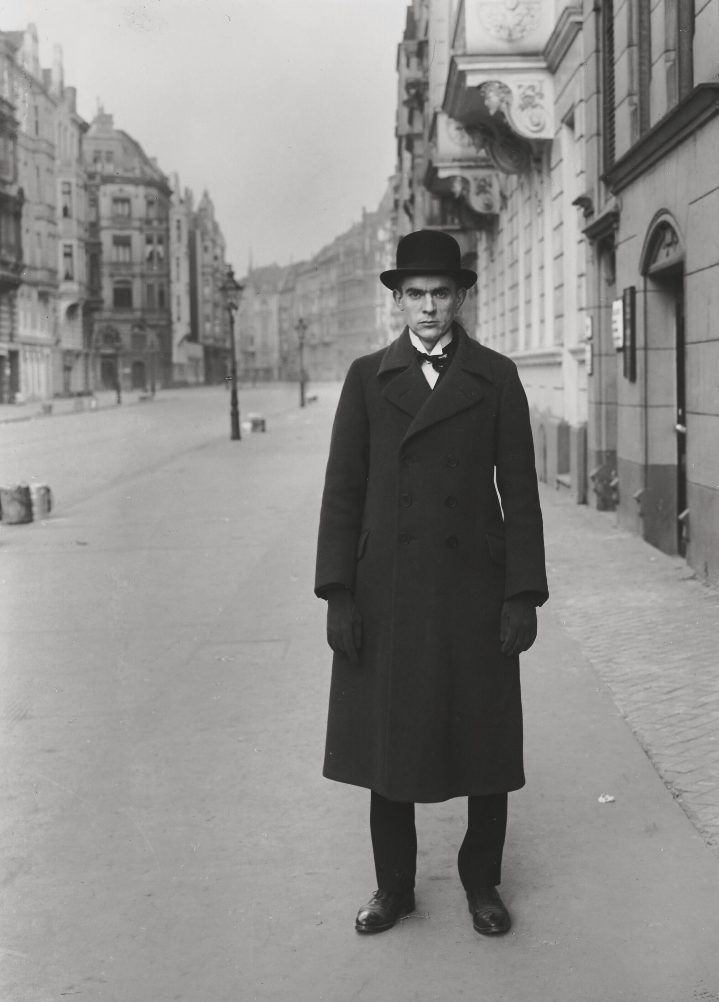August Sander - Der Maler Anton Räderscheidt, Köln, 1927