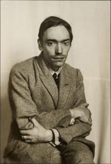 August Sander - Der Maler Franz Wilhelm Seiwert, Köln, 1928.