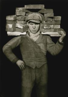 August Sander - \'Handlanger\', 1927
