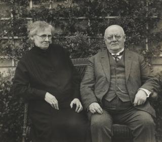 August Sander - ‘Kleinbürgerpaar, Cologne’