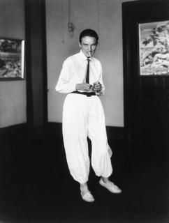 August Sander - Wife of the Painter Peter Abelen (1927-28)