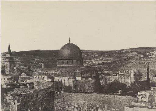 Auguste Salzmann - Jerusalem, Mosquee D\'Omar, Cote Ouest, 1854