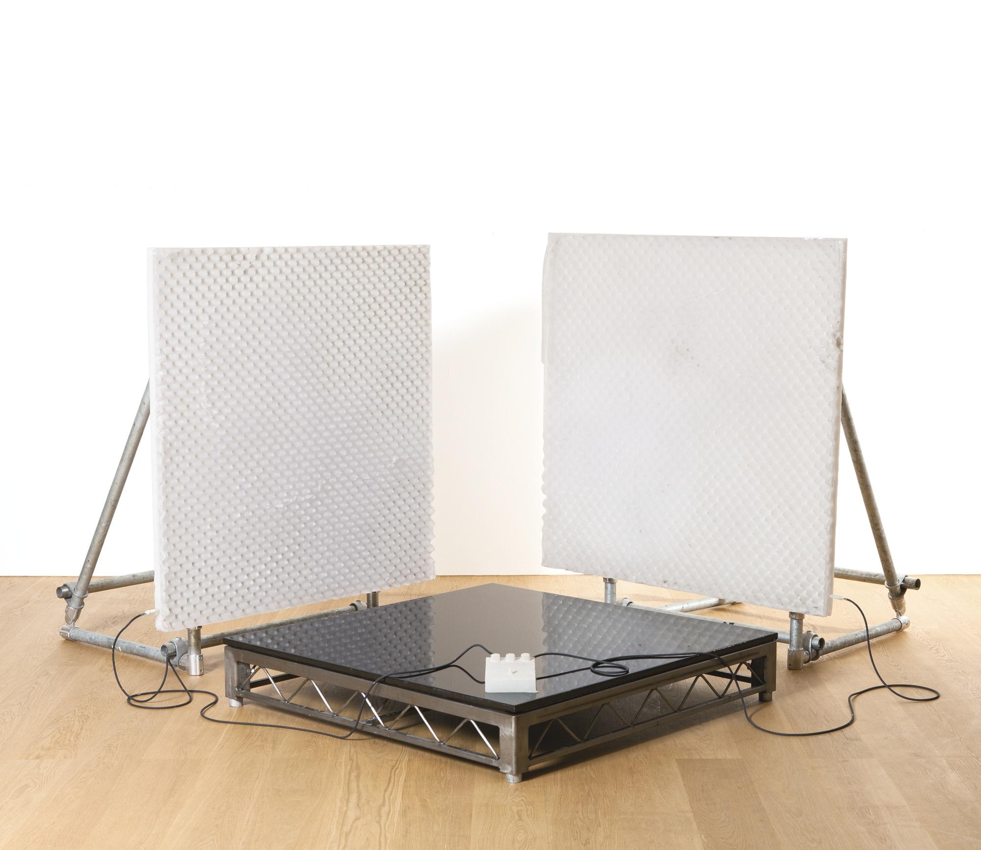 Banks Violette - Sonic Reducer