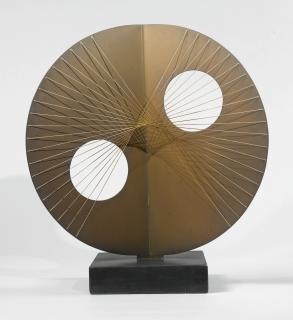 Barbara Hepworth - Disc With Strings (Sun)