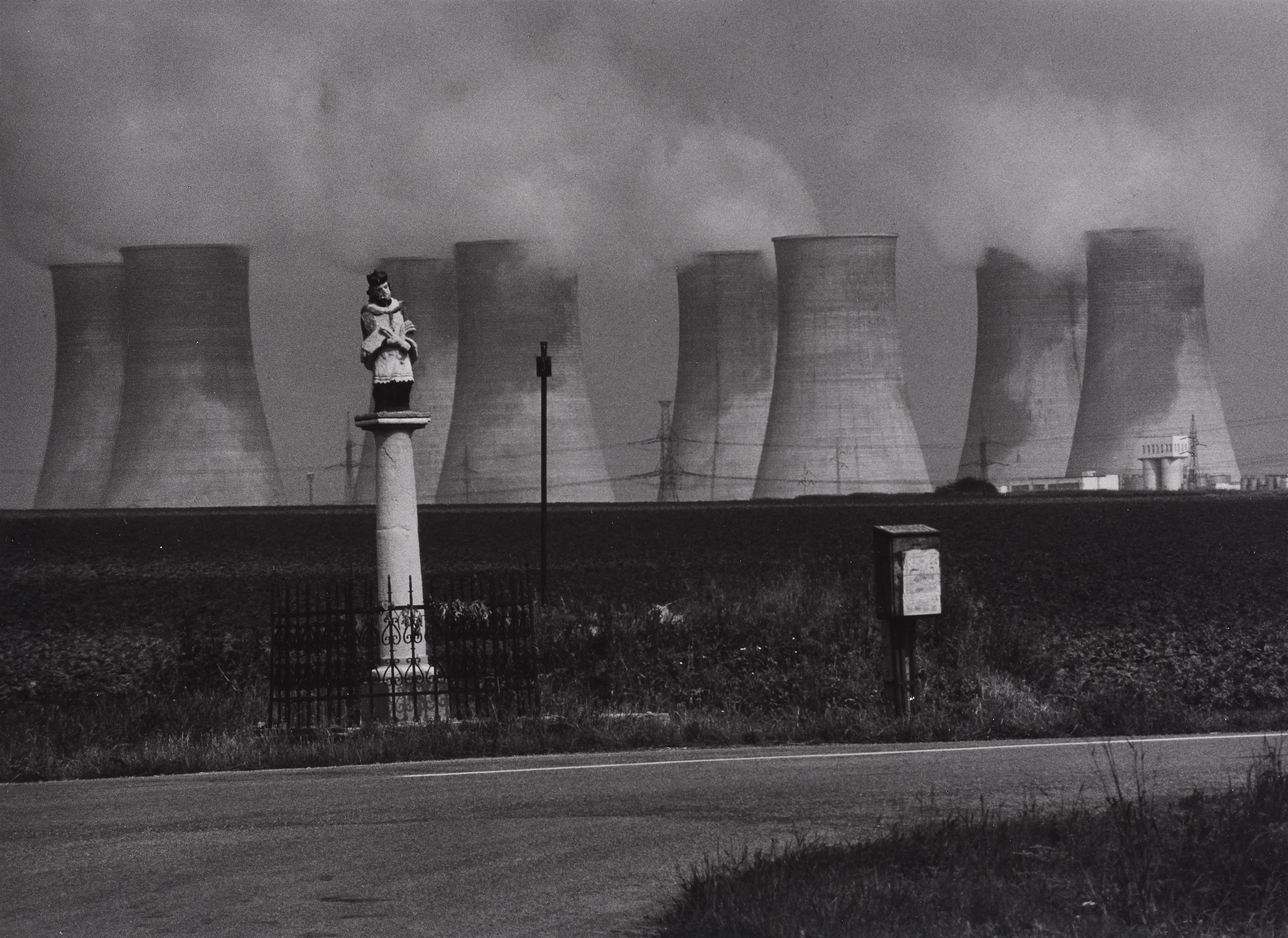 Barbara Klemm - Atomkraftwerk Kostolany bei Velké, CSSR