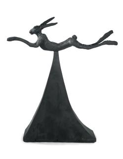 Barry Flanagan - Hare on Pyramid