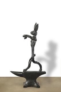 Barry Flanagan - Large Boxing Hare on Anvil