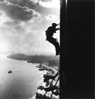 Bedrich Grunzweig - Between Heaven and Earth (1950)