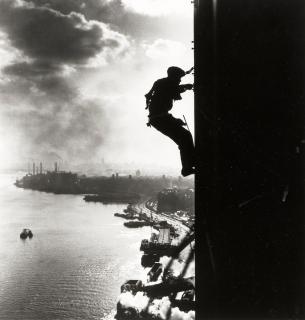 Bedrich Grunzweig - \'Between Heaven and Earth\' (Window Washer, United Nations, New York)