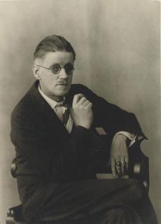 Berenice Abbott - James Joyce, 1929