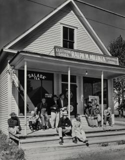 Berenice Abbott - Millikens General Store, Maine