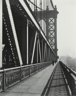Berenice Abbott - Walkway, Manhattan Bridge