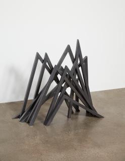 Bernar Venet - 11 Acute Unequal Angles