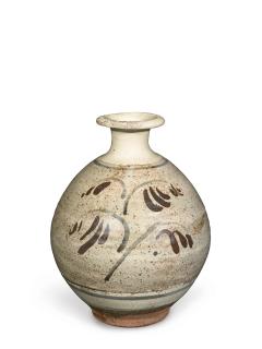 Bernard Leach - Bottle Vase With Brushed Motif