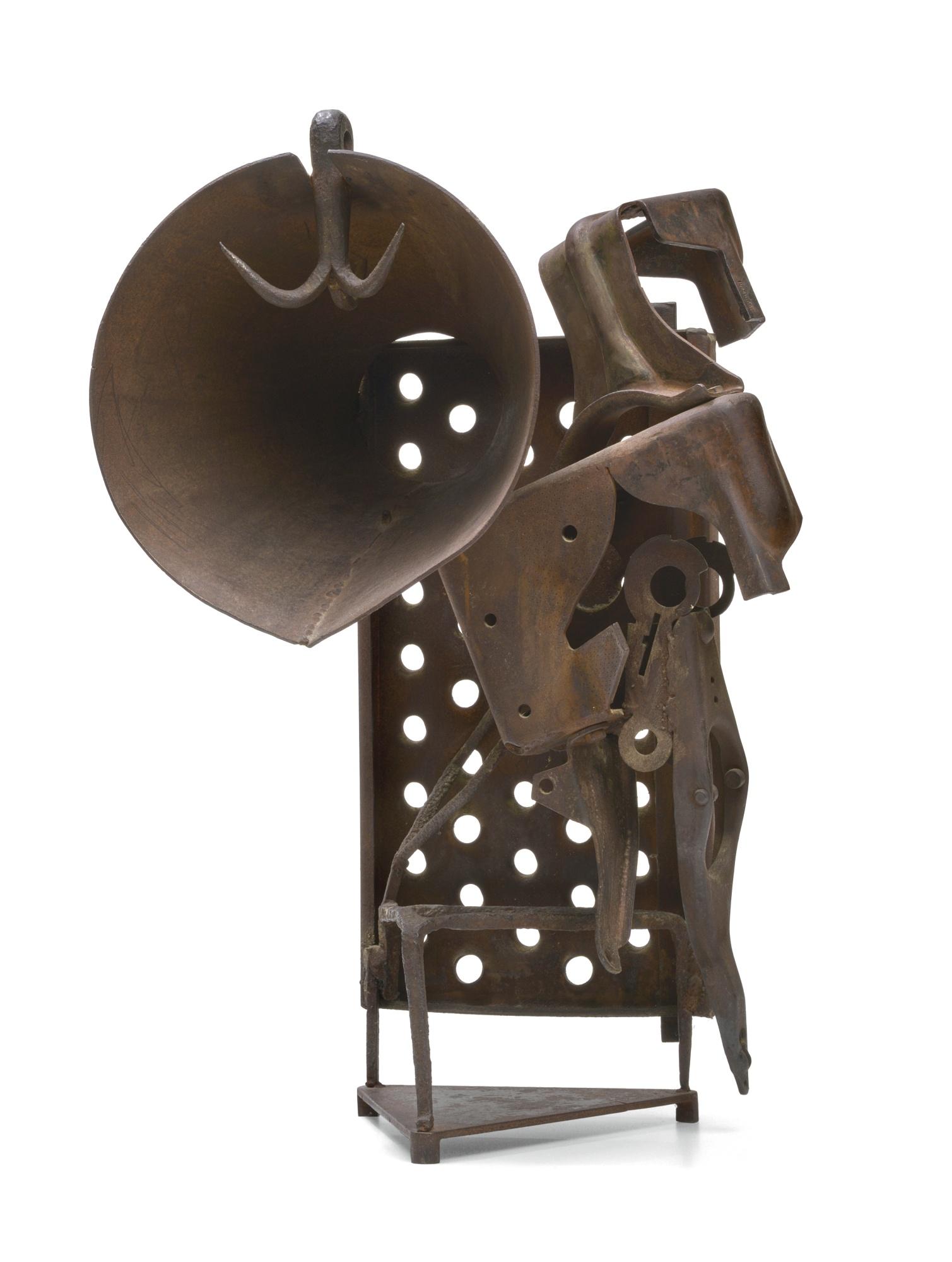 Bernhard Luginbühl - Lochblechfigur