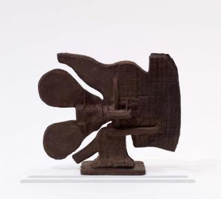 Bernhard Luginbühl - Stier aus Migrosschokolade/Schoggiflügelmutter.