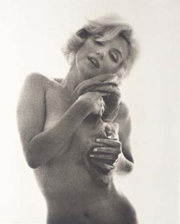 Bert Stern - Marilyn with Roses, 1962