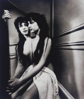 Bill Brandt - Belgravia, 1953