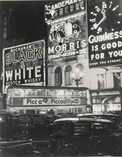 Bill Brandt - \'Piccadilly Circus (London) Before The Black-Out\', 1940