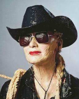 Boo Ritson - Cow Girl