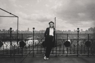 Brian Hamill - John Lennon, Dakota, Nyc