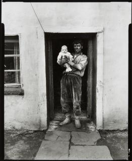 Bruce Davidson - Father And Son, South Wales