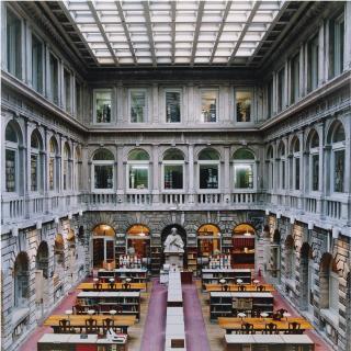 Candida Höfer - Biblioteca Nazionale Marciana Venezia Ii, 2003