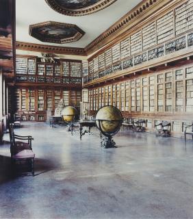Candida Höfer - Biblioteca Seminario Patriarcale, Venezia II, 2003