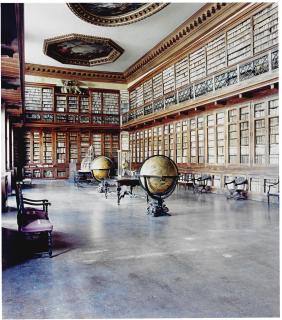 Candida Höfer - Biblioteca Seminario Patriarcale Venezia Ii