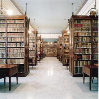 Candida Höfer - Bibliothek Madrid I