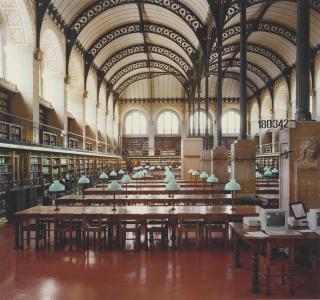 Candida Höfer - Bibliothèque Sainte-Geneviève Paris I