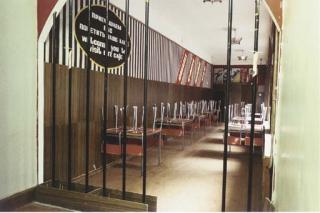 Candida Höfer - Cafe St. Petersburg